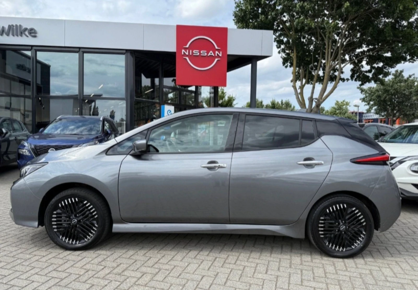 Nissan Leaf  62KWh/7хил КМ/12.2023/Tekna - изображение 2