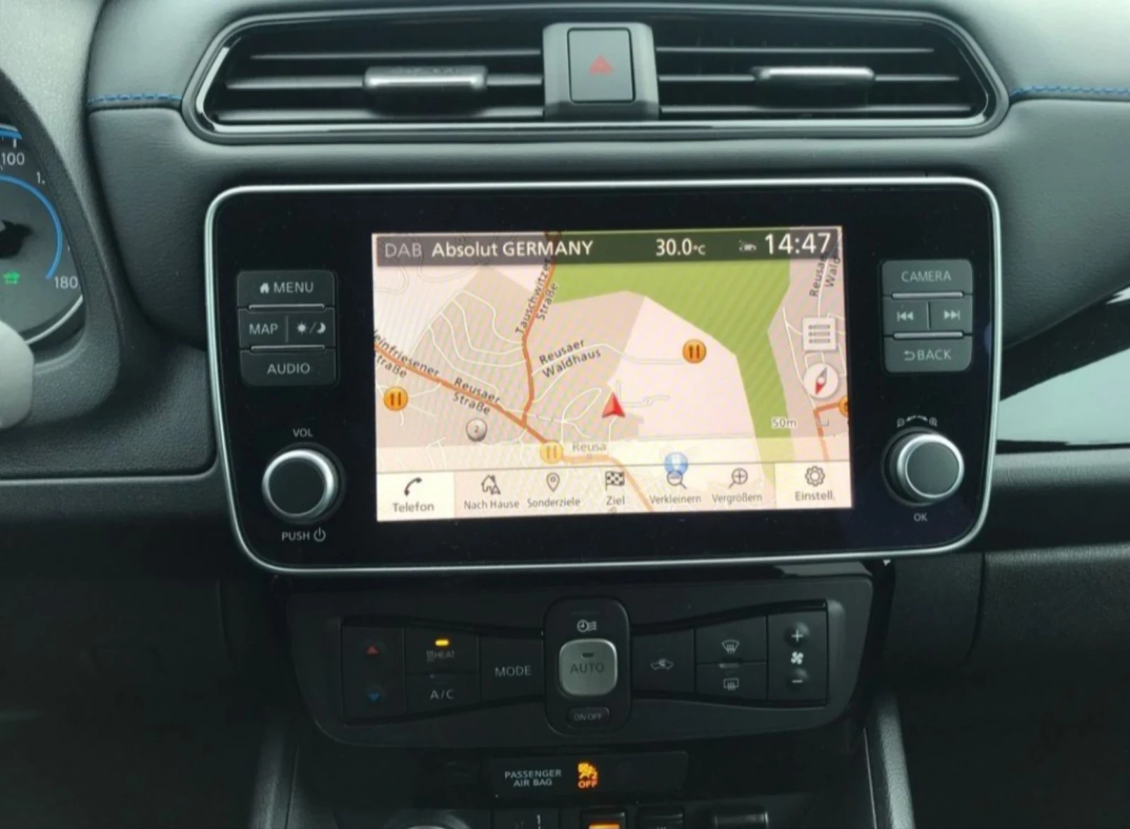 Nissan Leaf  62KWh/7хил КМ/12.2023/Tekna - изображение 8