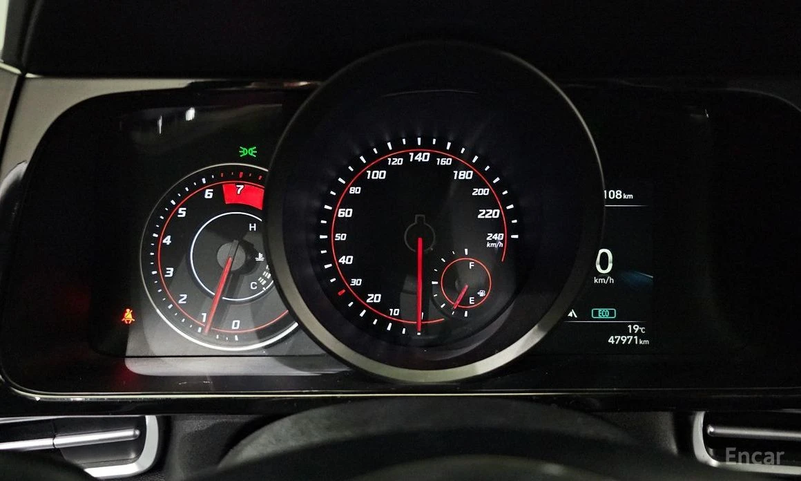 Hyundai Elantra  - изображение 8