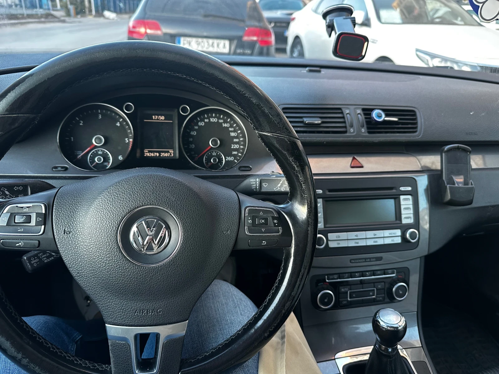 VW Passat 1.6 TDI - изображение 7