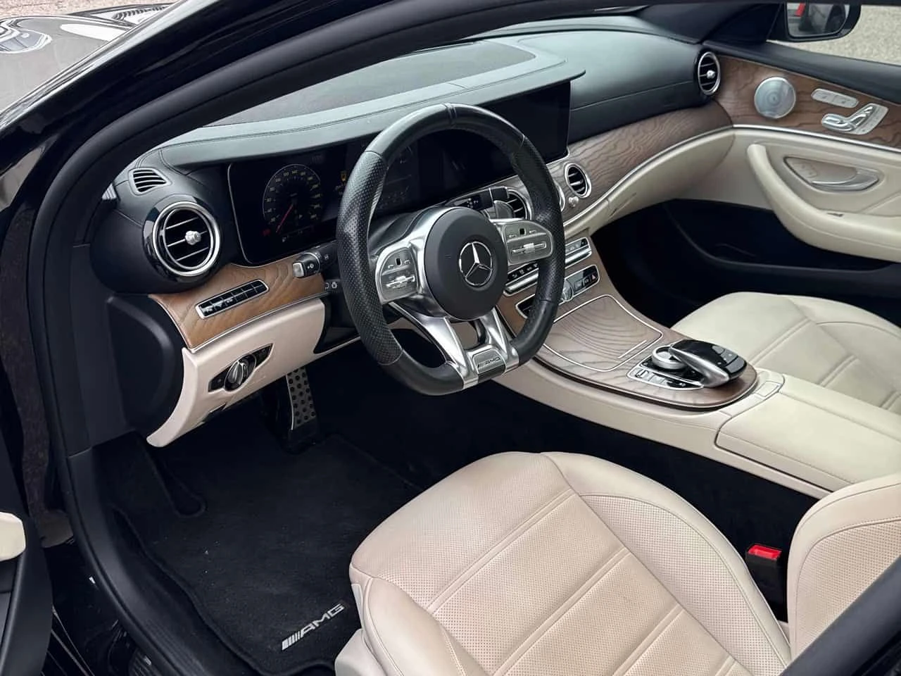 Mercedes-Benz E 53 AMG ОБДУХВАНЕ * BURMESTER * ШИБИДАХ * 360 * CARFAX , снимка 5 - Автомобили и джипове - 54209111