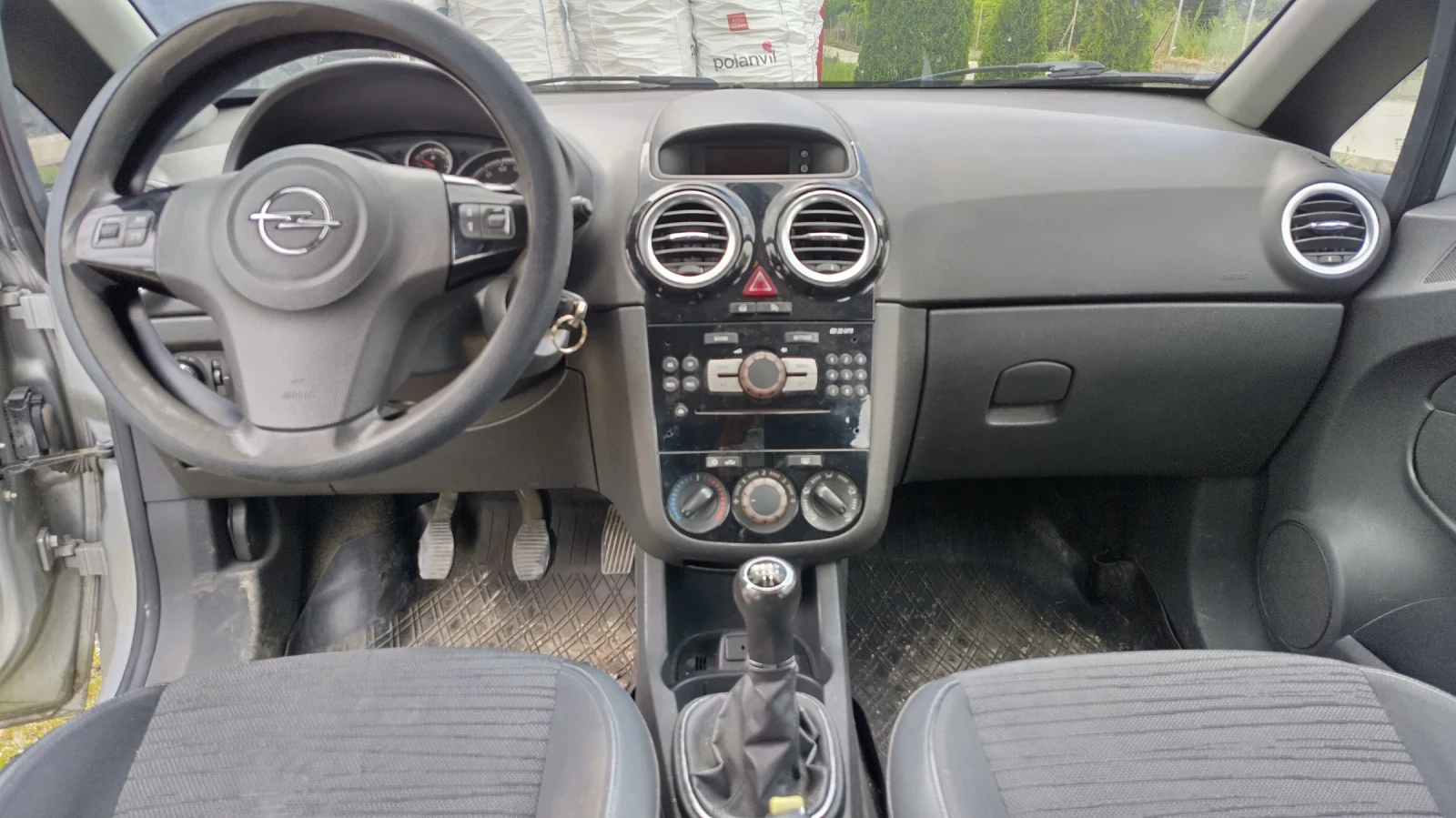 Opel Corsa 1.3, снимка 10 - Автомобили и джипове - 54631628
