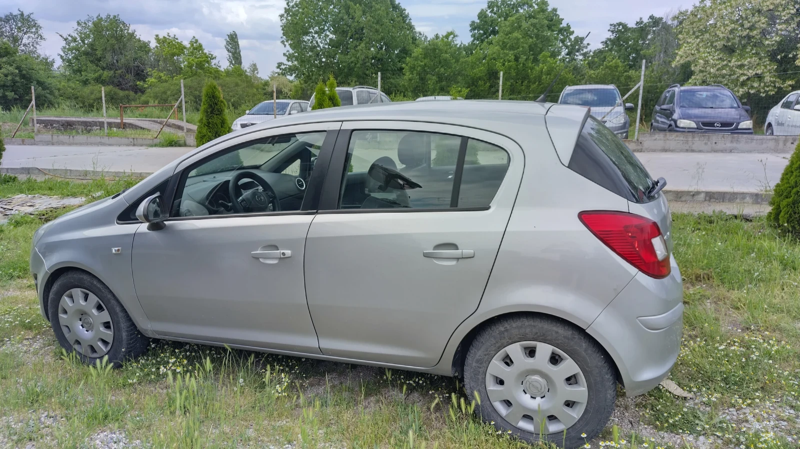 Opel Corsa 1.3, снимка 7 - Автомобили и джипове - 54631628