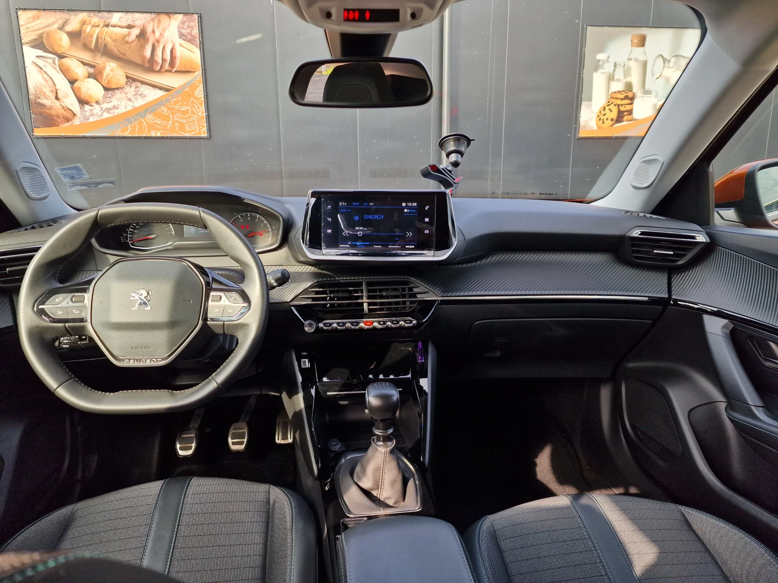 Peugeot 2008 allure, снимка 9 - Автомобили и джипове - 54773389