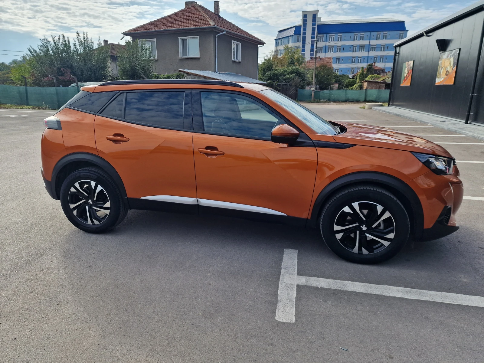 Peugeot 2008 allure, снимка 5 - Автомобили и джипове - 54773389