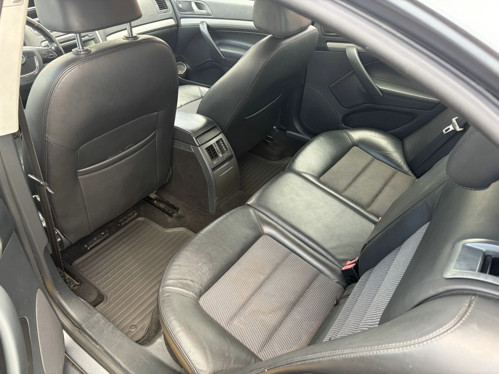 Skoda Octavia, снимка 7 - Автомобили и джипове - 54868187