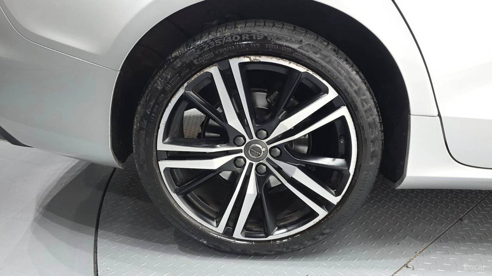 Volvo S60 R-Design* DISTRONIC* ПОДГРЕВ* ОБДУХВАНЕ* КАМЕРА* , снимка 16 - Автомобили и джипове - 55504555