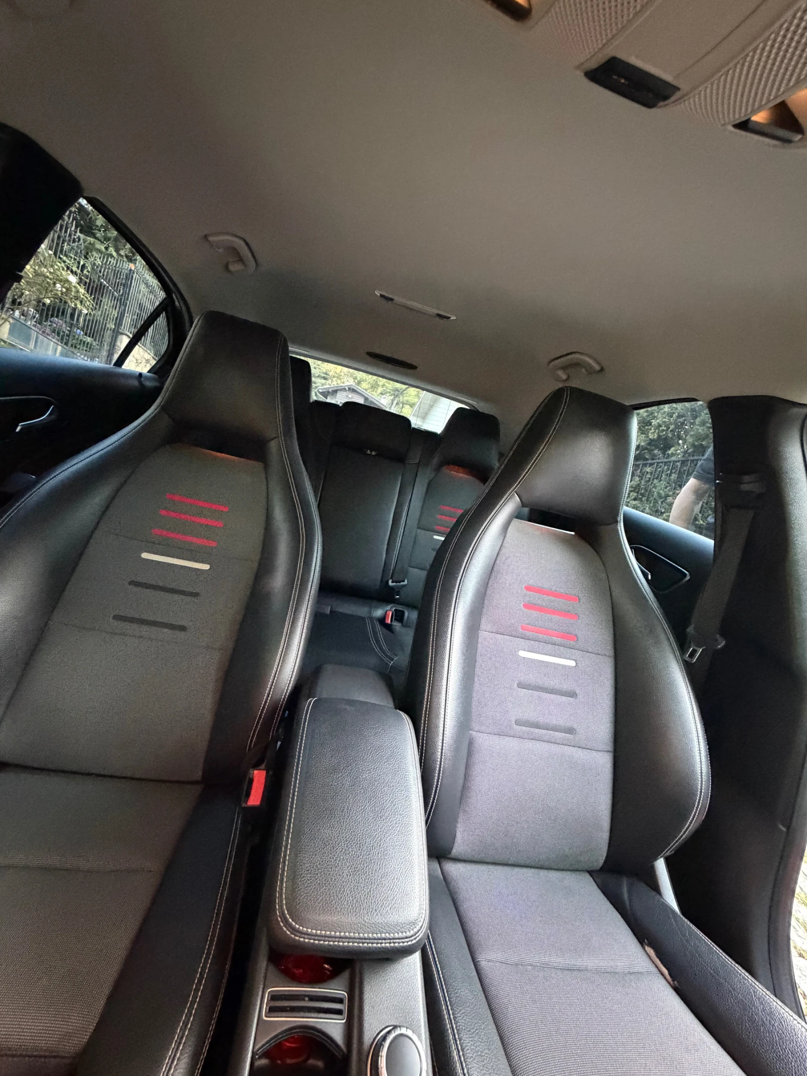 Mercedes-Benz A 180 W176 1.6, снимка 7 - Автомобили и джипове - 55563702