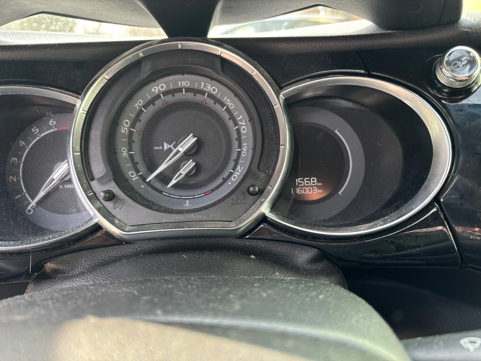 Citroen DS3 1.2 бензин, снимка 9 - Автомобили и джипове - 55829152