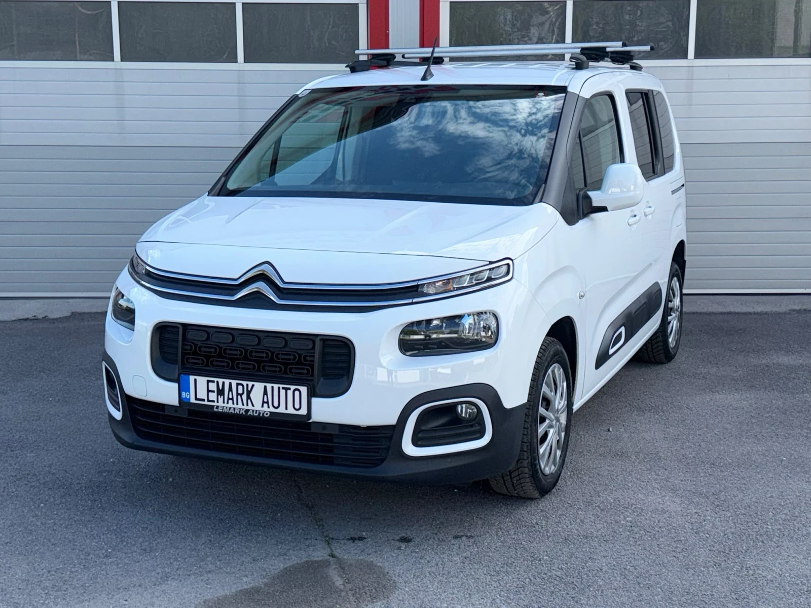 Citroen Berlingo 1.5HDI KLIMATRONIK EVRO 6C ЛИЗИНГ!!!, снимка 4 - Автомобили и джипове - 55868178