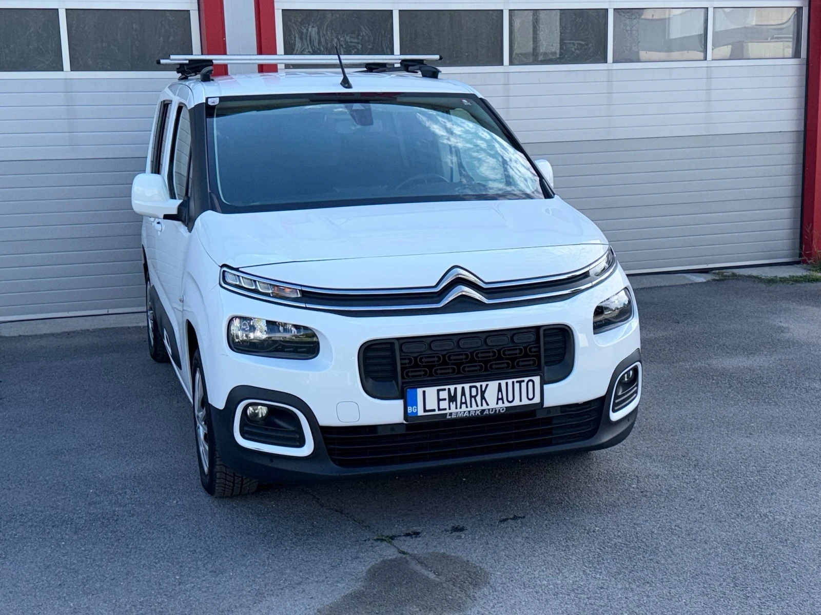 Citroen Berlingo 1.5HDI KLIMATRONIK EVRO 6C ЛИЗИНГ!!!, снимка 3 - Автомобили и джипове - 55868178