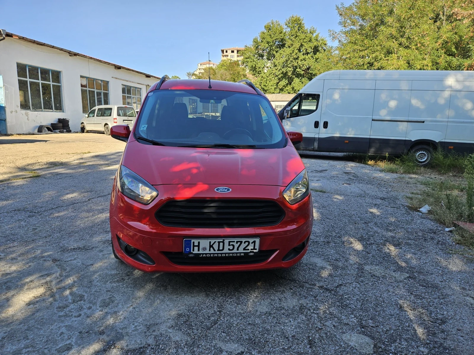 Ford Tourneo Connect, снимка 9 - Автомобили и джипове - 55980083