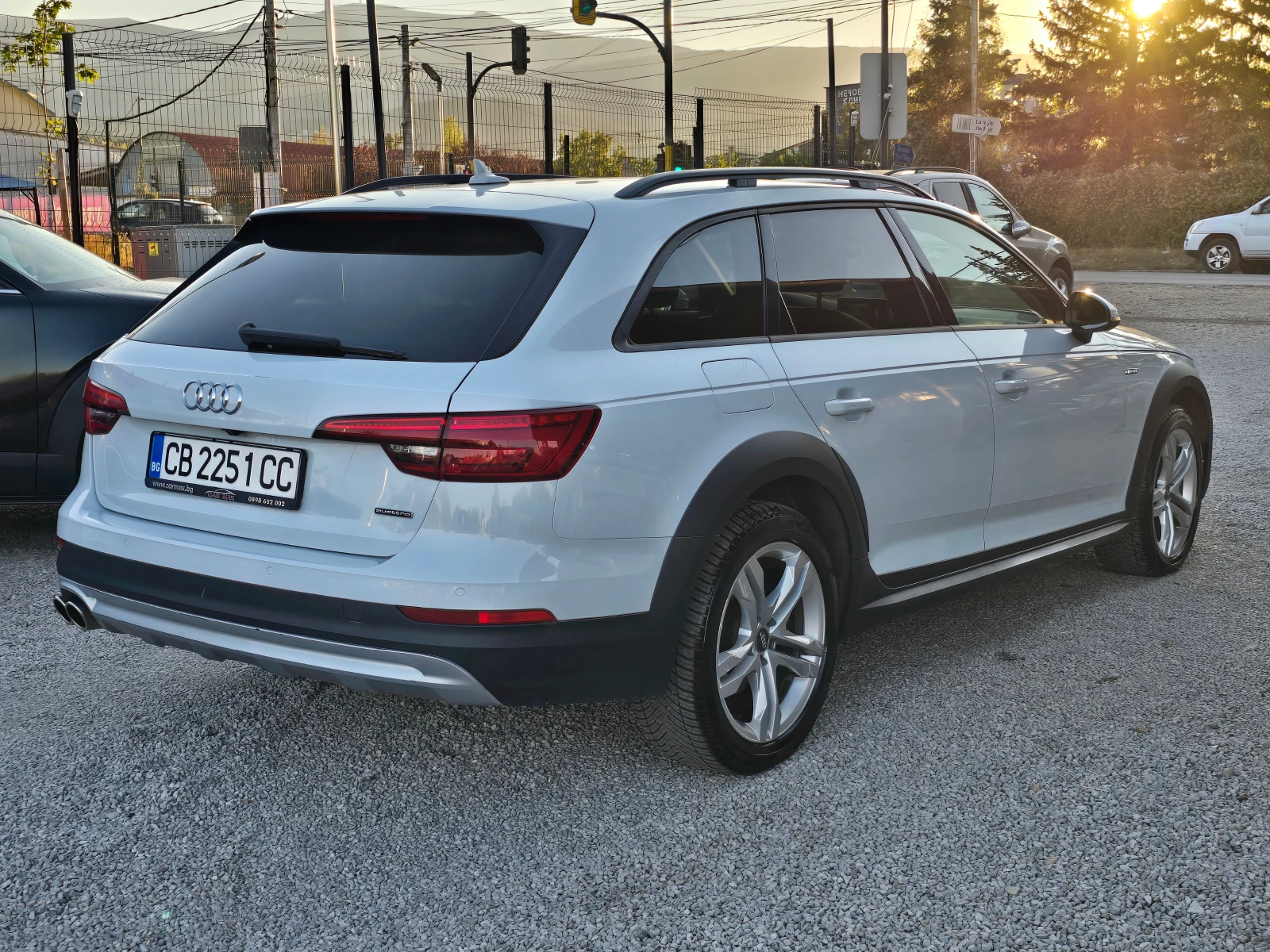 Audi A4 Allroad 3.0TDi-v6/Авт./Лизинг, снимка 4 - Автомобили и джипове - 56120697
