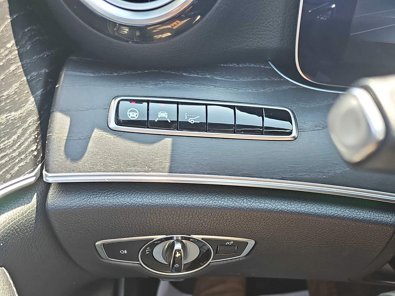 Mercedes-Benz E 400  CARFAX / �������� / ���������� | Mobile.bg � ����������� 11