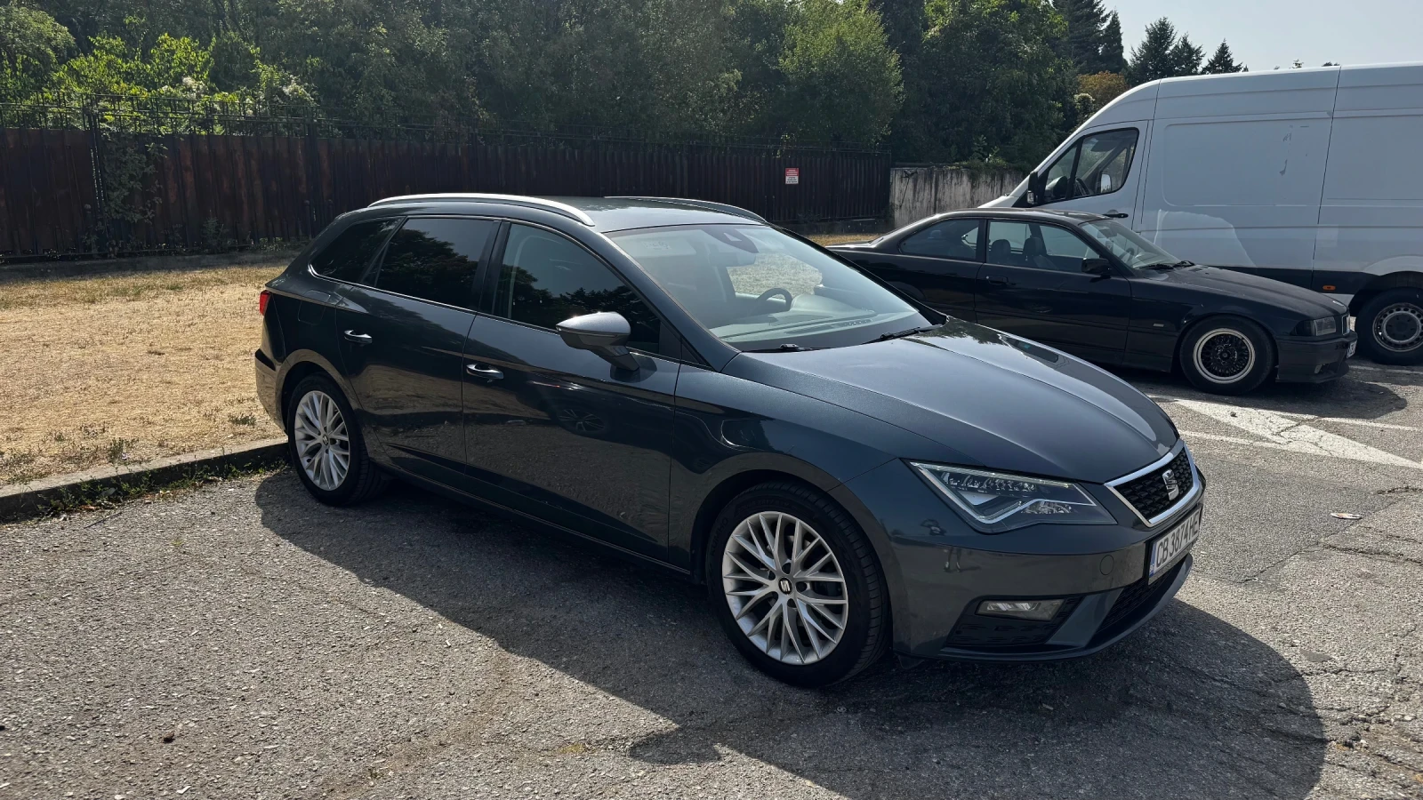 Seat Leon, снимка 5 - Автомобили и джипове - 56369124