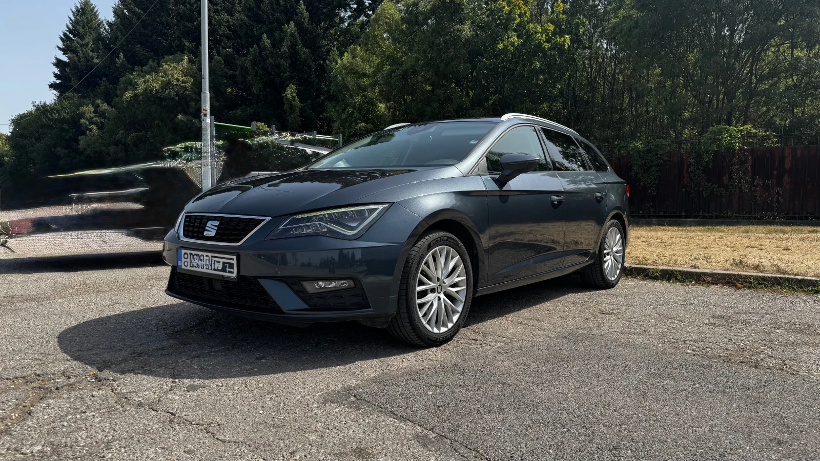 Seat Leon, снимка 3 - Автомобили и джипове - 56369124