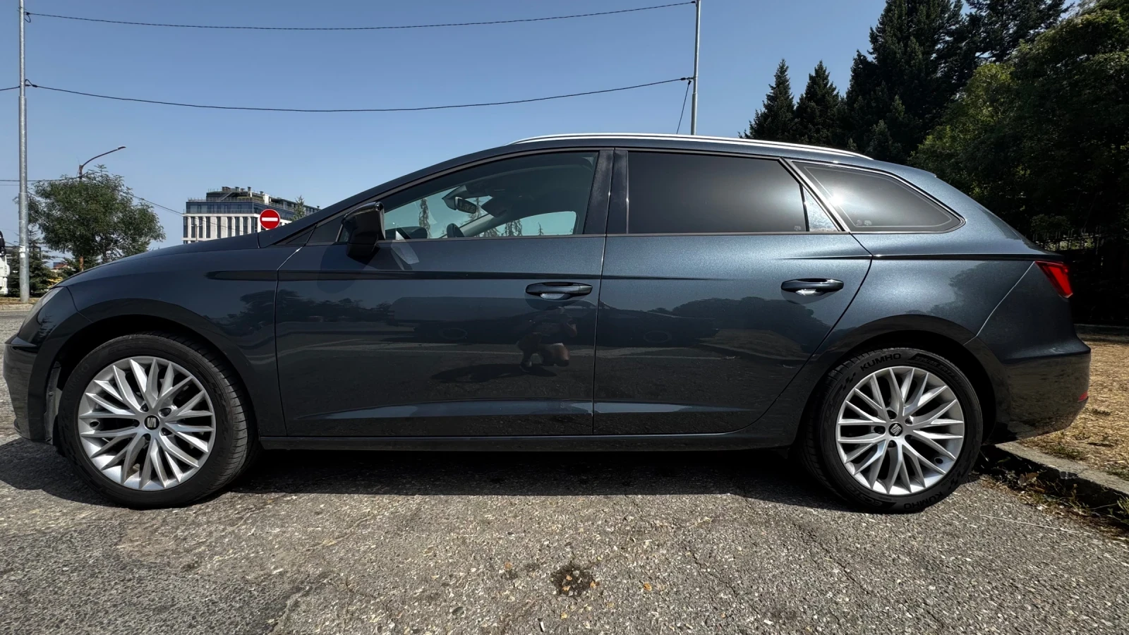 Seat Leon, снимка 9 - Автомобили и джипове - 56369124