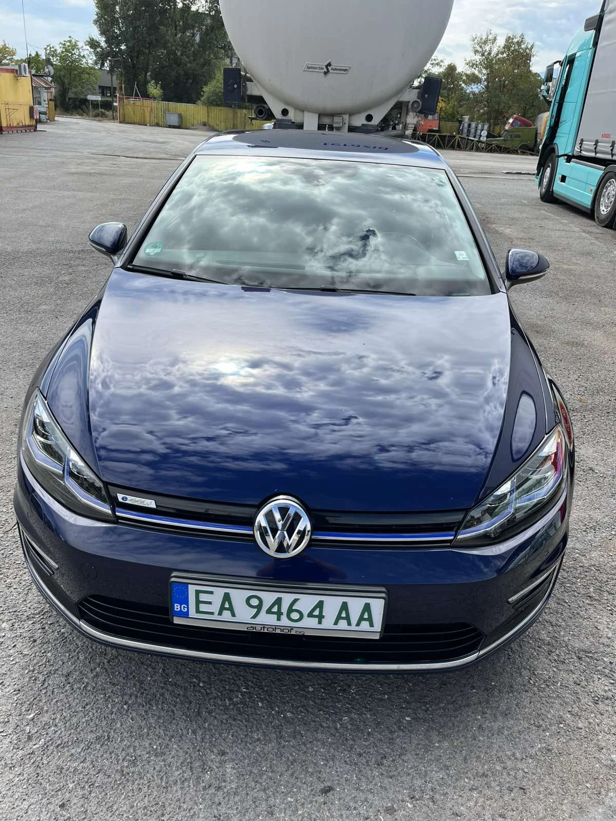 VW Golf E-golf, снимка 2 - Автомобили и джипове - 56389138