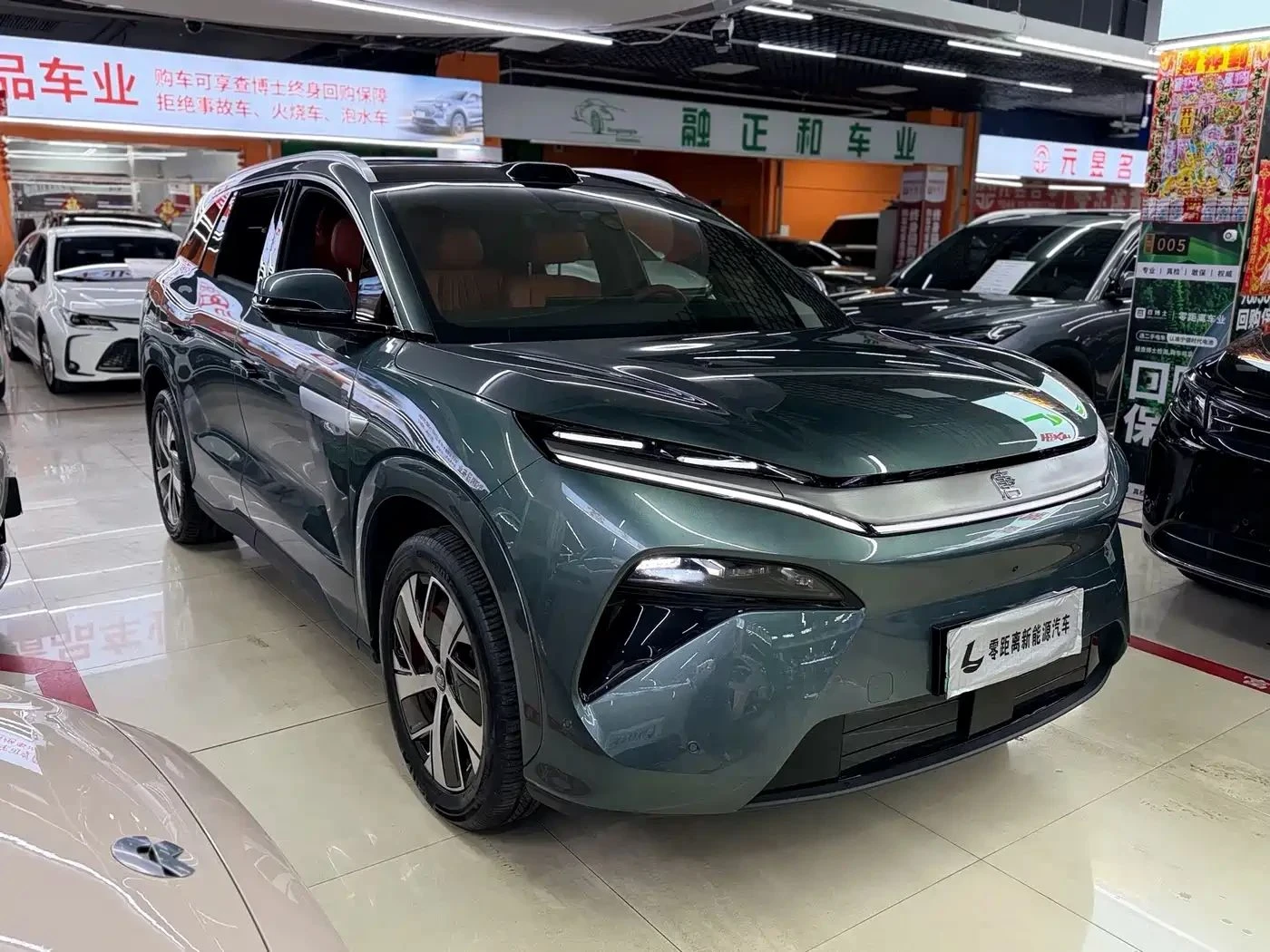 BYD Tang, снимка 3 - Автомобили и джипове - 56687009