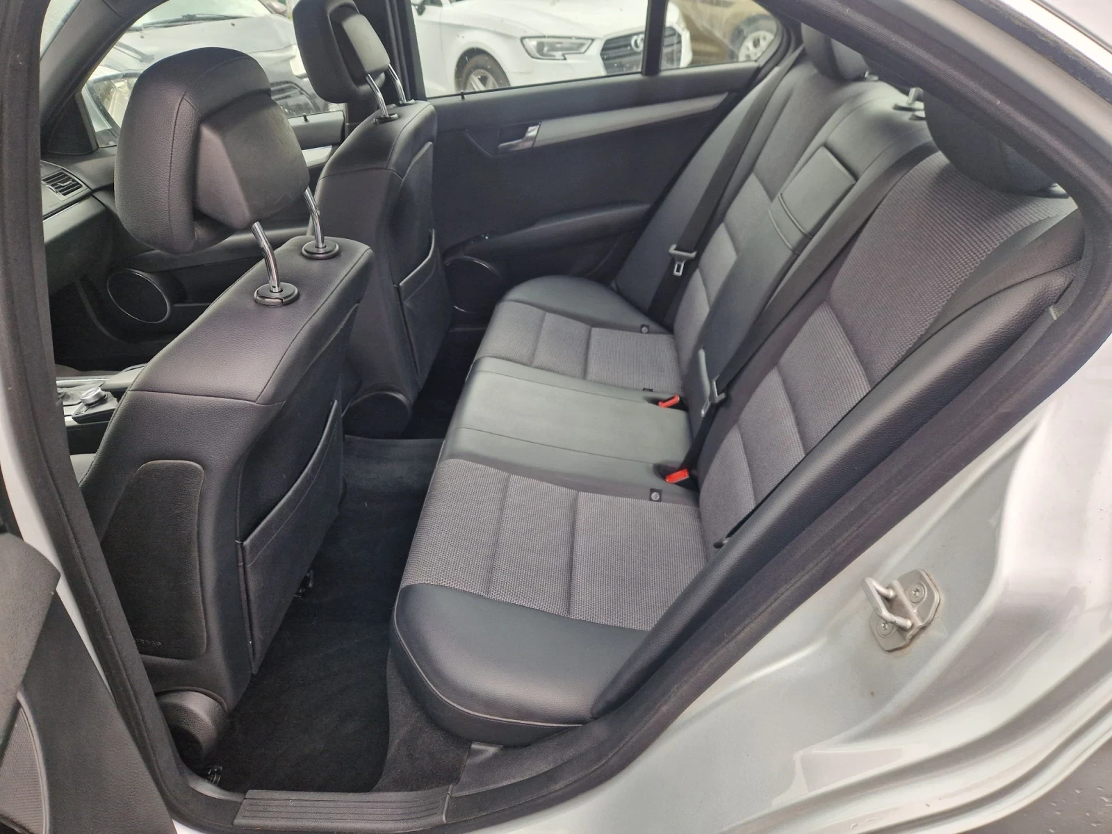Mercedes-Benz C 220 2.2CDI 170HP.AMG ITALIA | Mobile.bg � ����������� 10