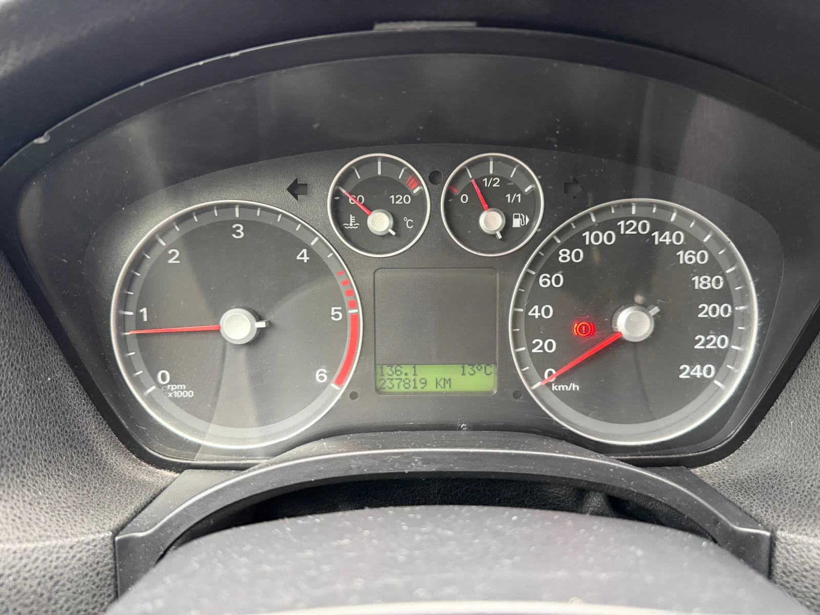 Ford Focus 2.0 TDCi 136 к.с., снимка 14 - Автомобили и джипове - 56749157