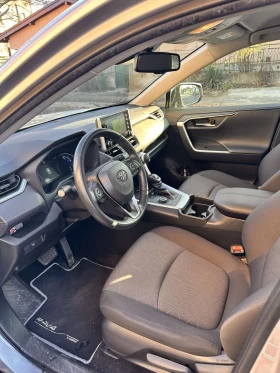 Toyota Rav4 2.5 hybrid 4x4 в гаранция, снимка 13