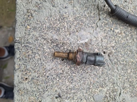 Jeep Cherokee Двигател на части, снимка 16