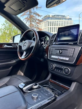 Обява за продажба на Mercedes-Benz GLE 500 GLE550 * AMG* V8* 360* PANO* H&K* MASSAGE ~55 500 лв. - изображение 5