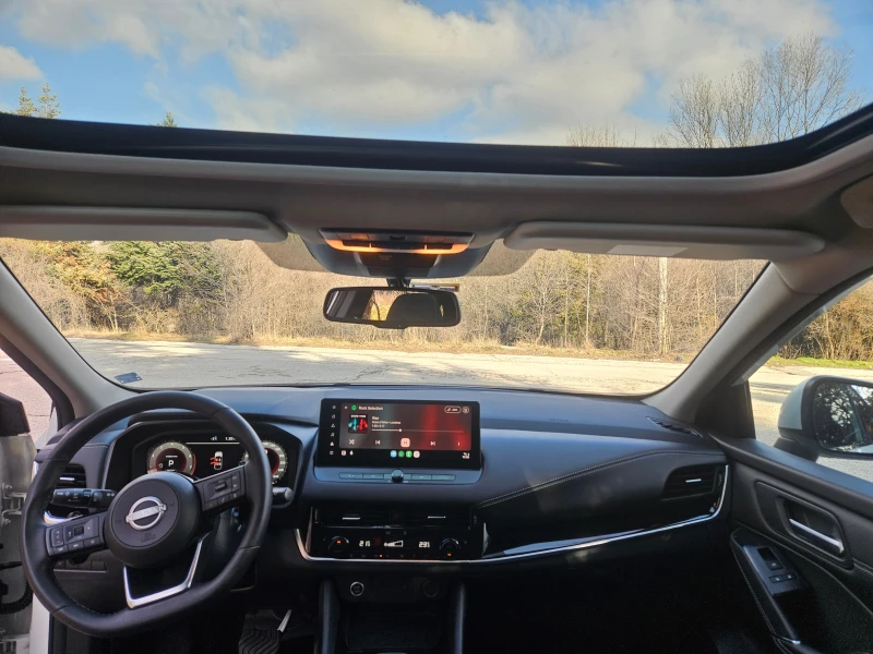 Nissan Qashqai 1.3 DiG-T, снимка 10 - Автомобили и джипове - 53157579