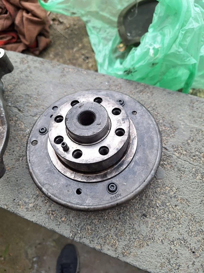 Jeep Cherokee Двигател на части, снимка 7 - Автомобили и джипове - 52175170