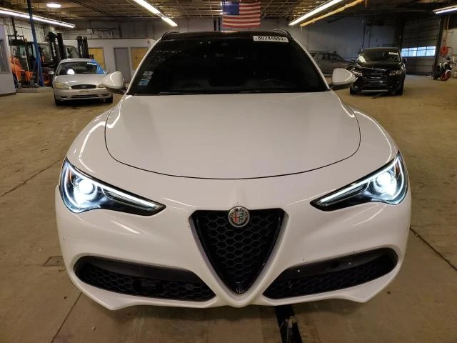 Alfa Romeo Stelvio 2018 ALFA ROMEO STELVIO TI SPORT, снимка 1 - Автомобили и джипове - 48688276