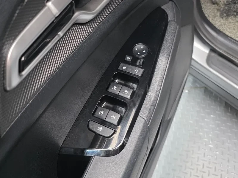 Kia Sportage Diesel 2.0 2WD| 134�.�. | Mobile.bg � ����������� 14