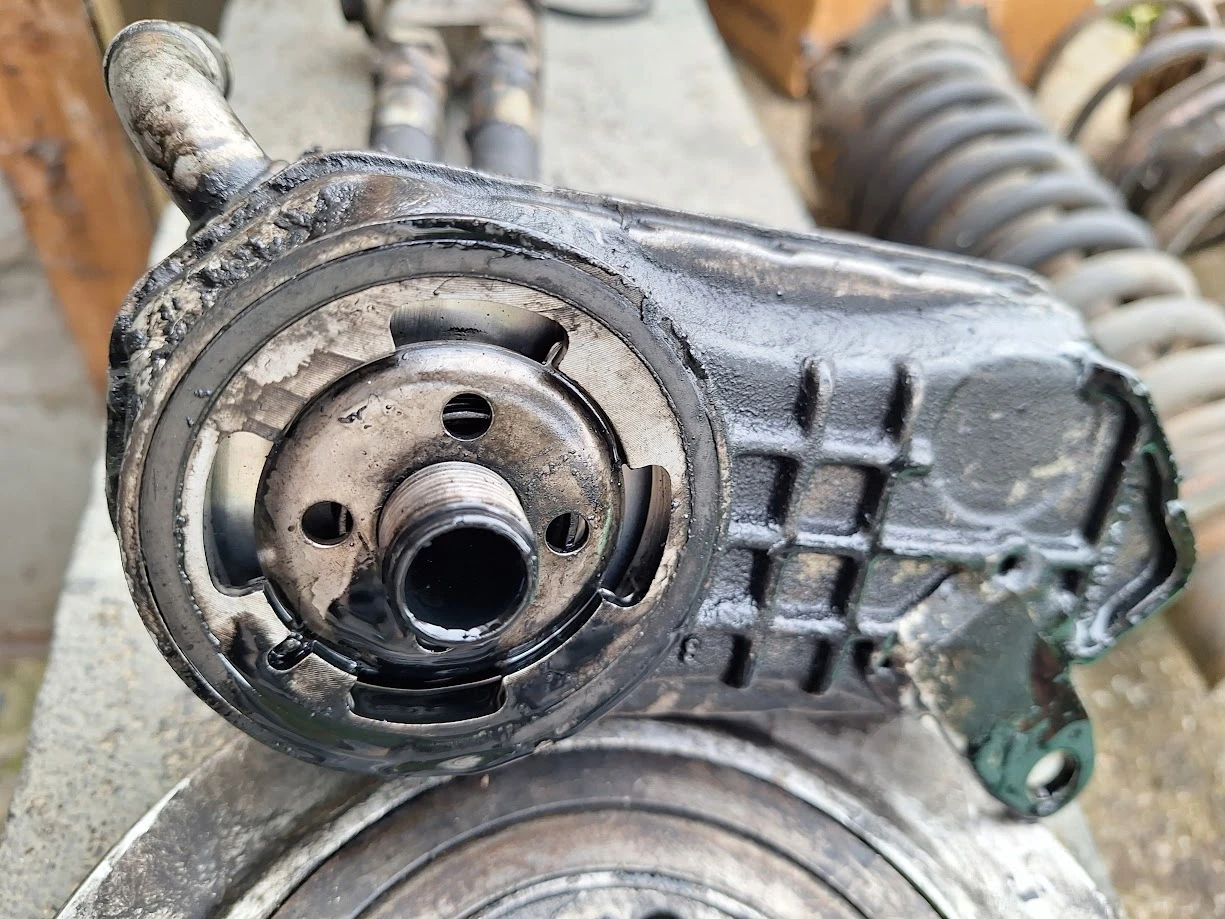 Jeep Cherokee Двигател на части - изображение 10