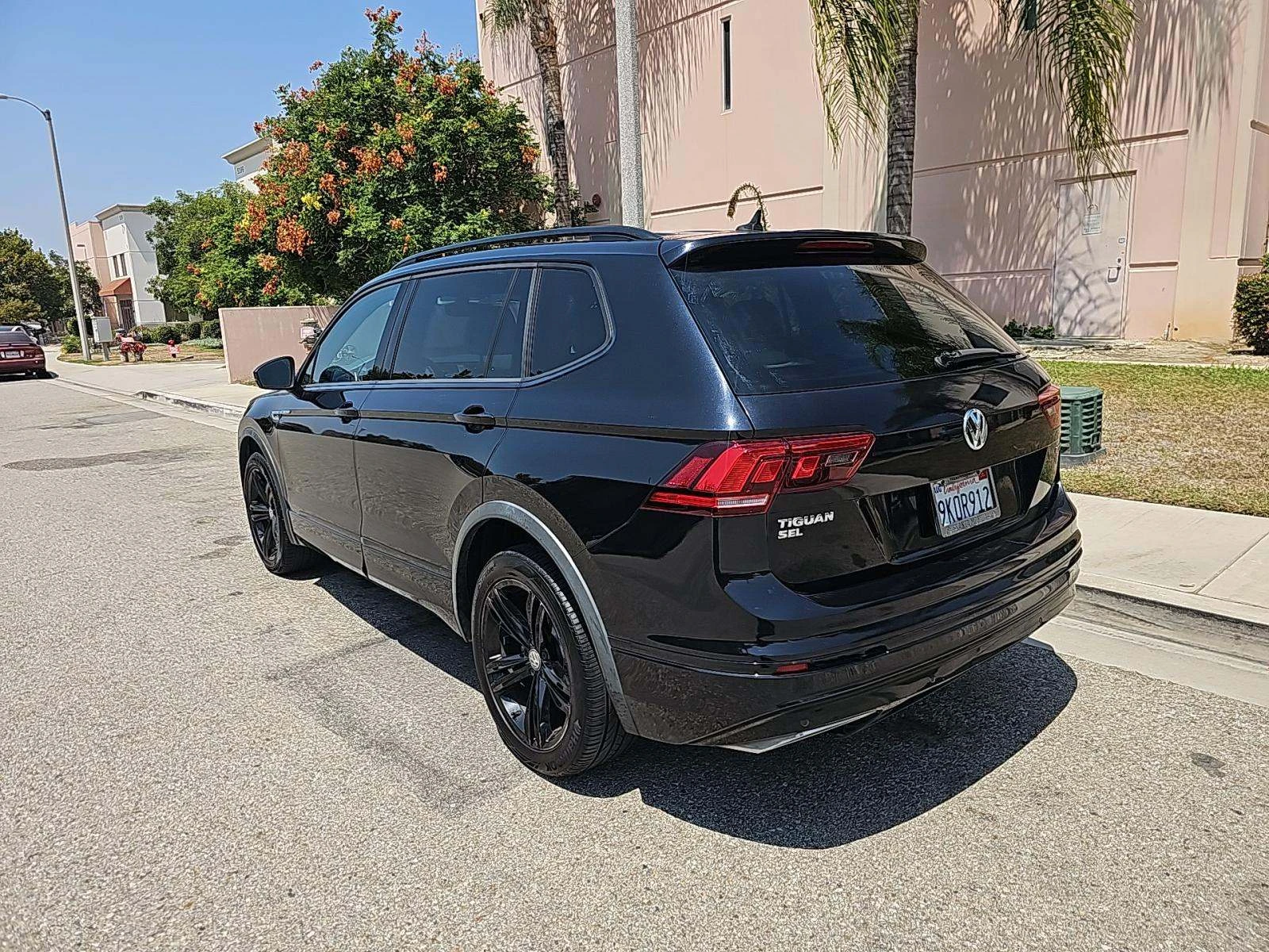 VW Tiguan SEL R-Line Black* ДИГИТАЛ* ЛИЗИНГ - изображение 3