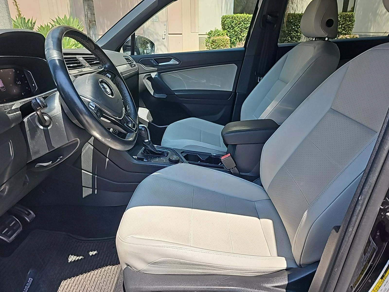 VW Tiguan SEL R-Line Black* ДИГИТАЛ* ЛИЗИНГ - изображение 5