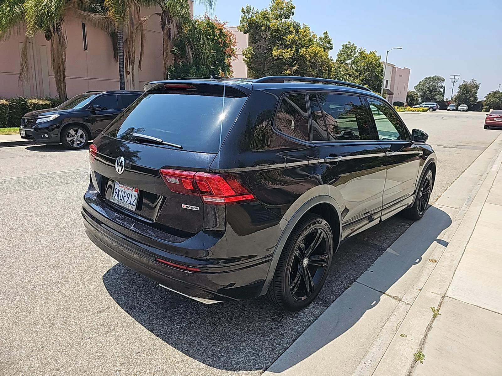 VW Tiguan SEL R-Line Black* ДИГИТАЛ* ЛИЗИНГ - изображение 4