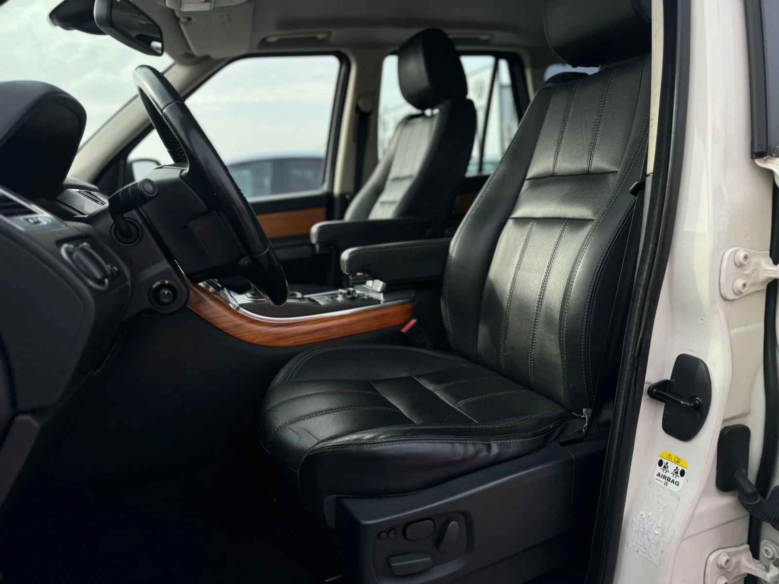 Land Rover Range Rover Sport 3.0D HSE facelift - изображение 9