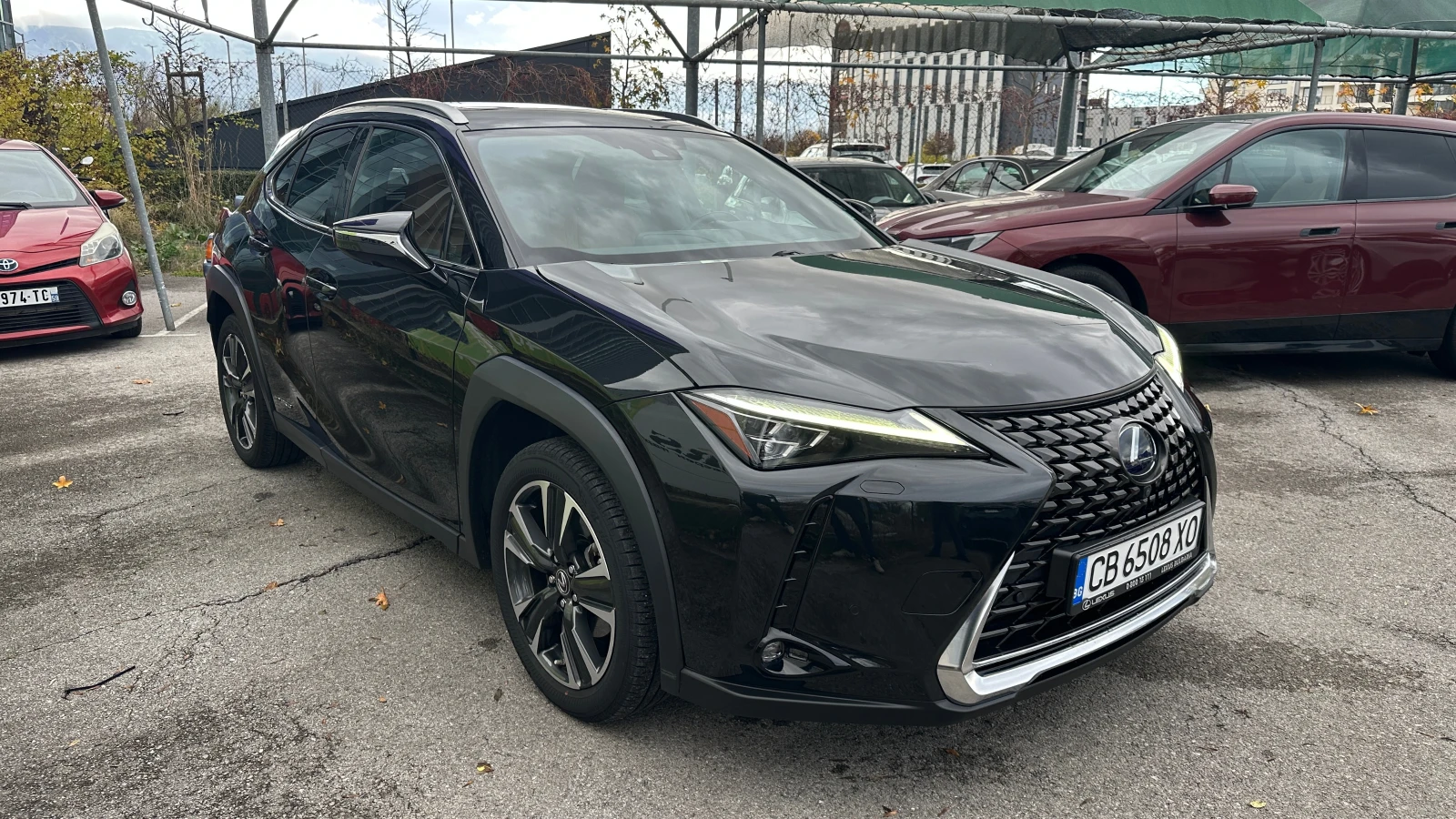 Lexus UX 250h 2.0 Hybrid, 4x4, Marc Levinson, Кожа-памет, Гаранц - изображение 2