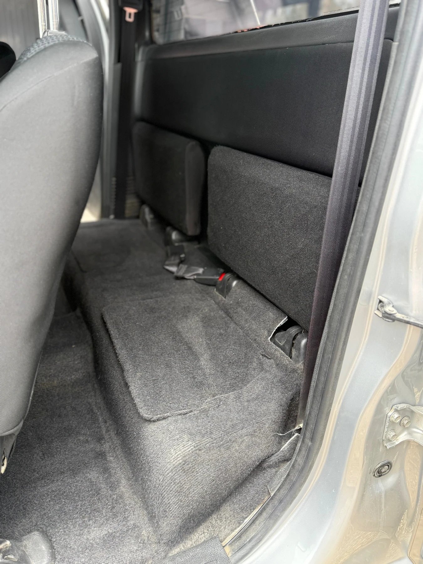 Isuzu D-max 2.5TDI 4X4, снимка 10 - Автомобили и джипове - 53697684