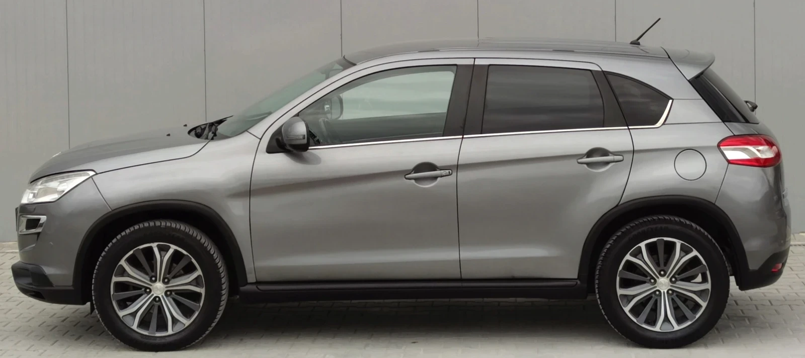 Peugeot 4008 1.6HDI* 114к.с* 4х4* , снимка 8 - Автомобили и джипове - 53929972