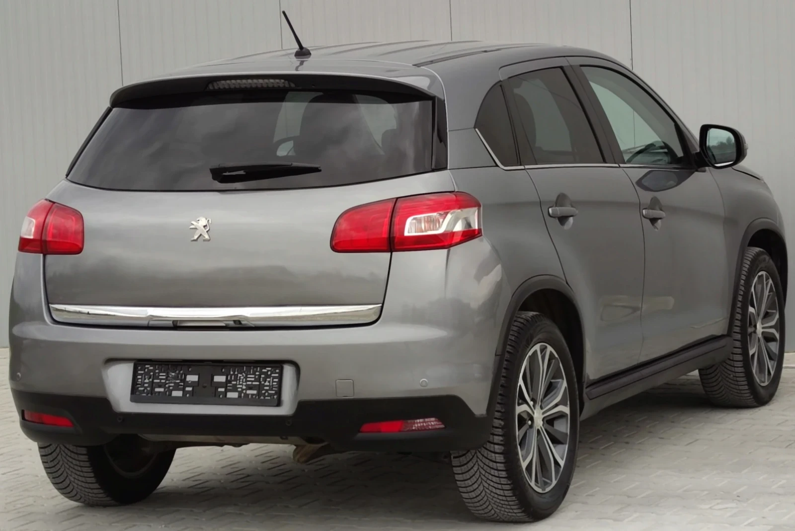 Peugeot 4008 1.6HDI* 114к.с* 4х4* , снимка 4 - Автомобили и джипове - 53929972