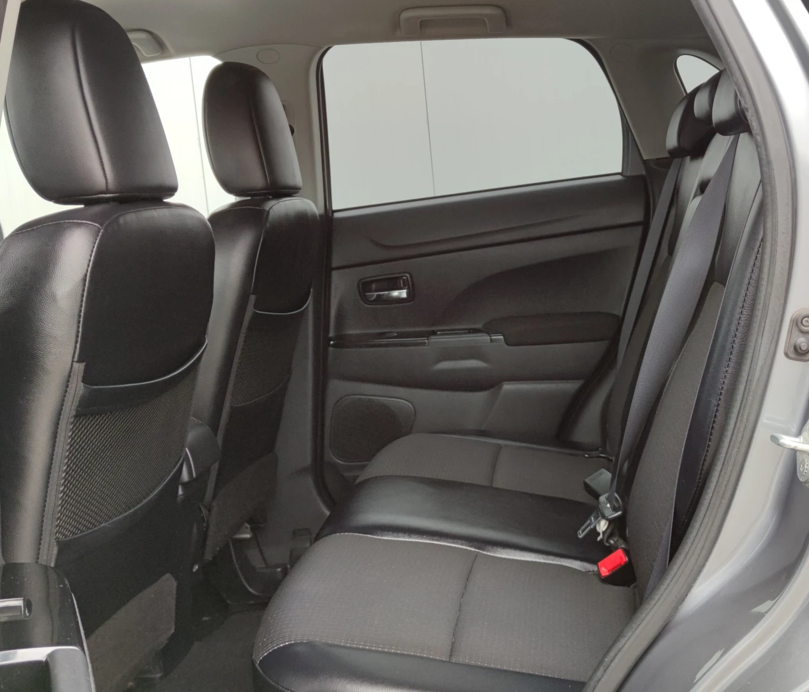 Peugeot 4008 1.6HDI* 114к.с* 4х4* , снимка 9 - Автомобили и джипове - 53929972