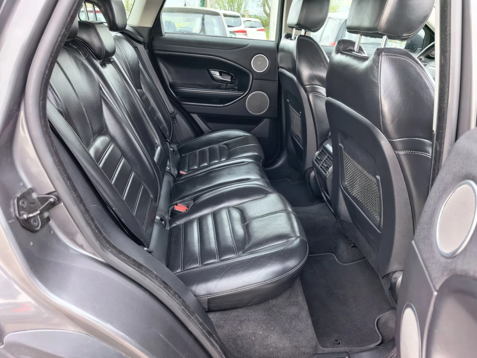 Land Rover Range Rover Evoque 2, 0tdi, снимка 13 - Автомобили и джипове - 54360058