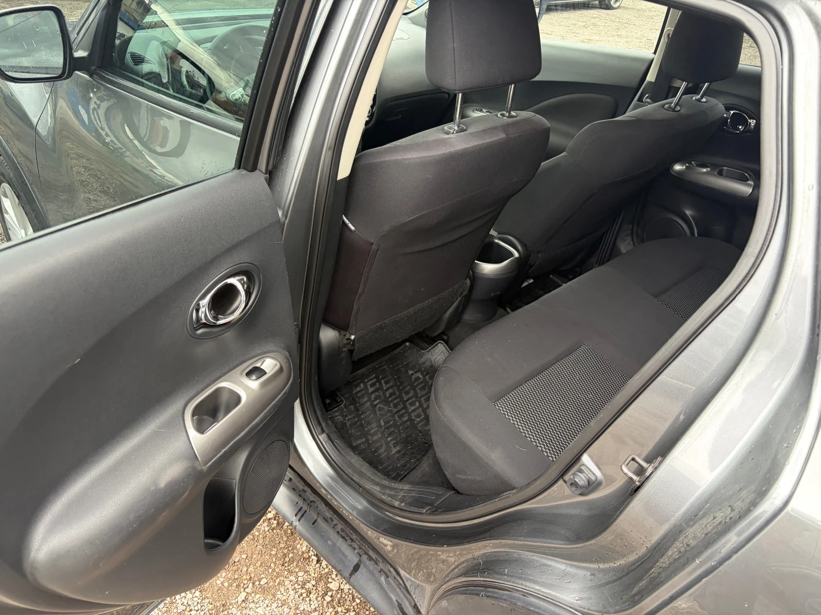 Nissan Juke, снимка 13 - Автомобили и джипове - 54648465