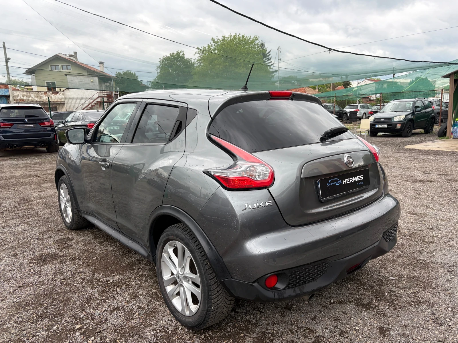 Nissan Juke, снимка 6 - Автомобили и джипове - 54648465