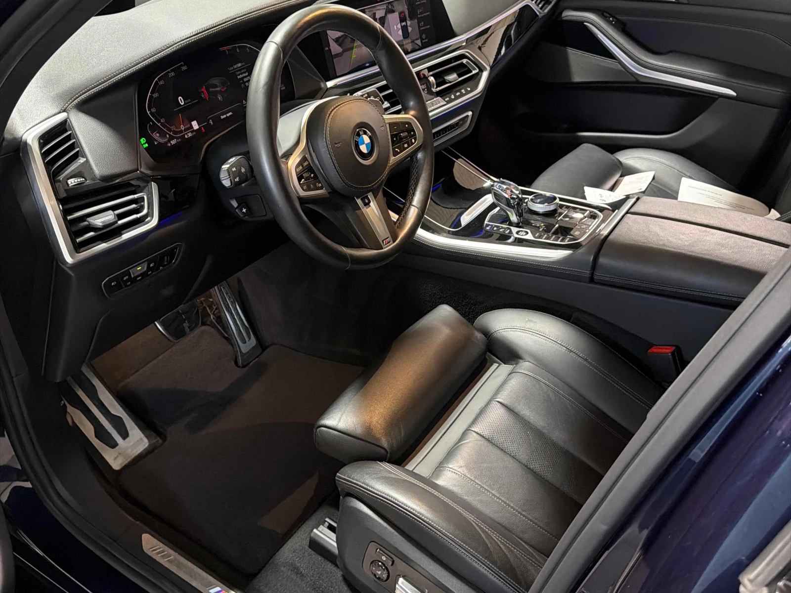 BMW X5 xDrive40i/M-Pack/Laser/Swarovski/360/Pano, снимка 8 - Автомобили и джипове - 55011413