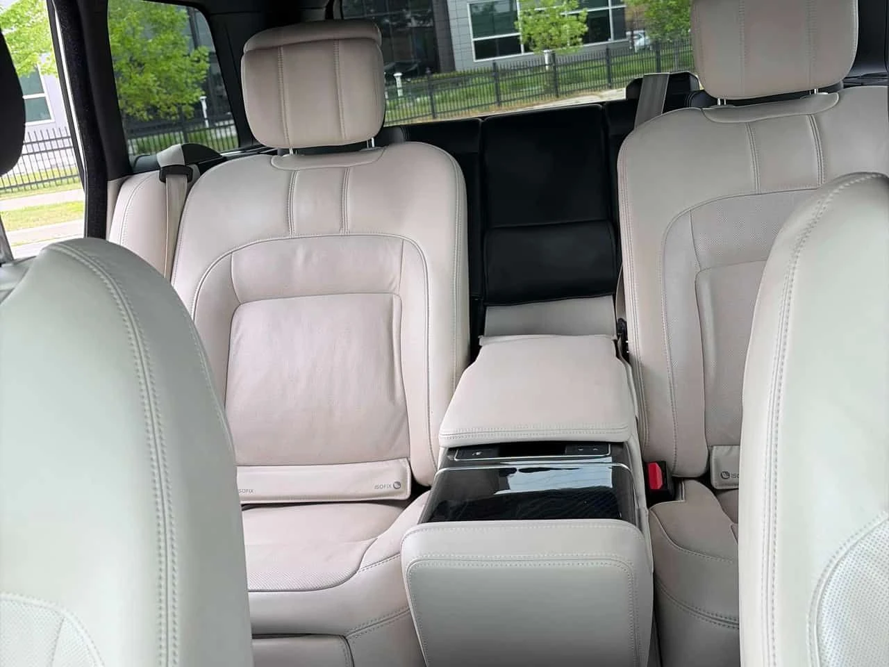 Land Rover Range rover  Autobiography / ЦЕНА ДО БЪЛГАРИЯ / , снимка 10 - Автомобили и джипове - 55237264