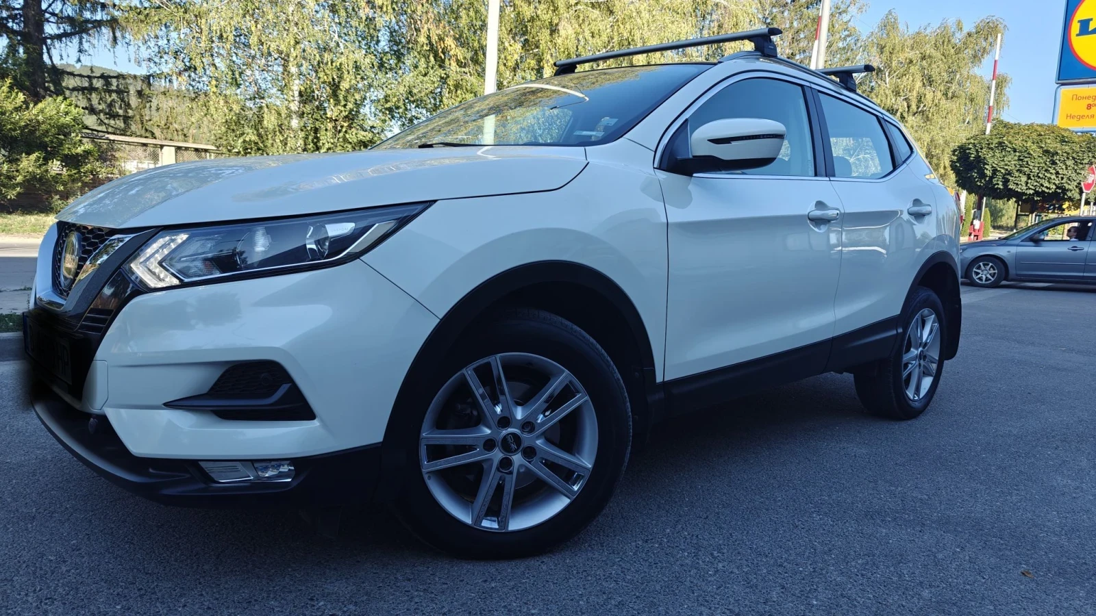Nissan Qashqai TCdi, снимка 13 - Автомобили и джипове - 56125501
