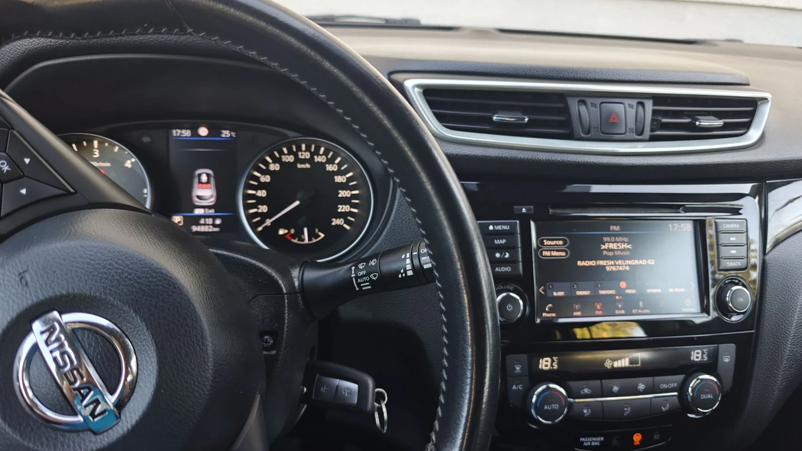 Nissan Qashqai TCdi, снимка 14 - Автомобили и джипове - 56125501
