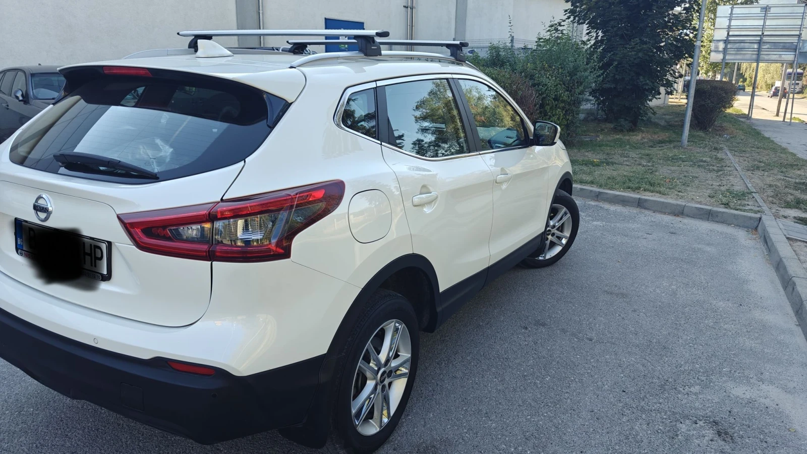 Nissan Qashqai TCdi, снимка 12 - Автомобили и джипове - 56125501